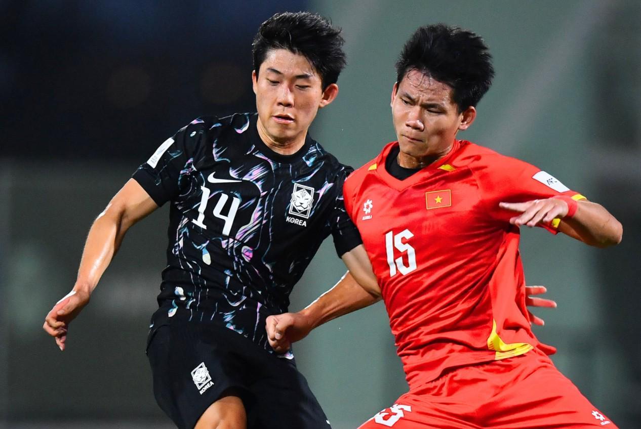 韩媒:拿不下10人越南却说“还没到完全体”;留给韩国队的时间不多了